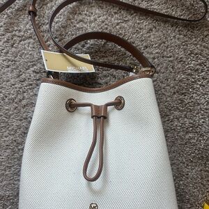 NWT Michael Kors Beige Bucket Bag